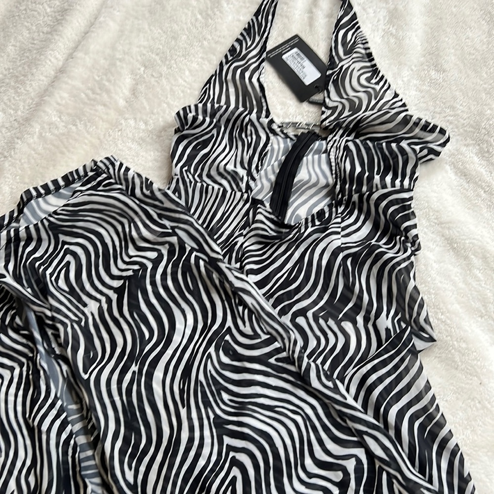 PLT one shoulder zebra coverup